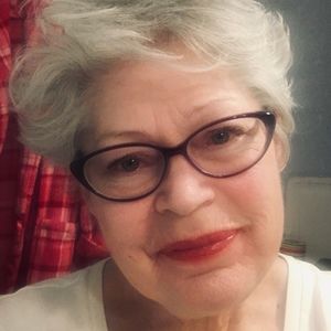 Meet your Posher, Beth